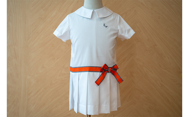 金生双语国际幼儿园女生夏季礼服