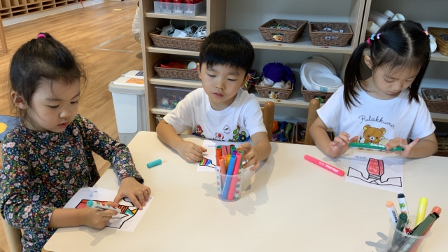 深圳双语幼儿园,服饰文化