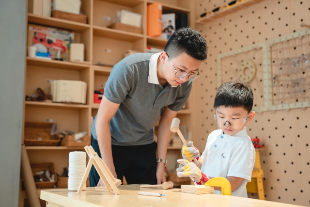 深圳双语国际幼儿园,木工夏令营