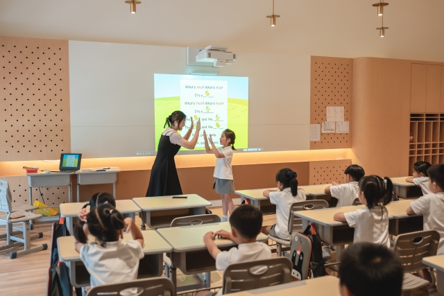 深圳国际双语幼儿园,小学老师到访